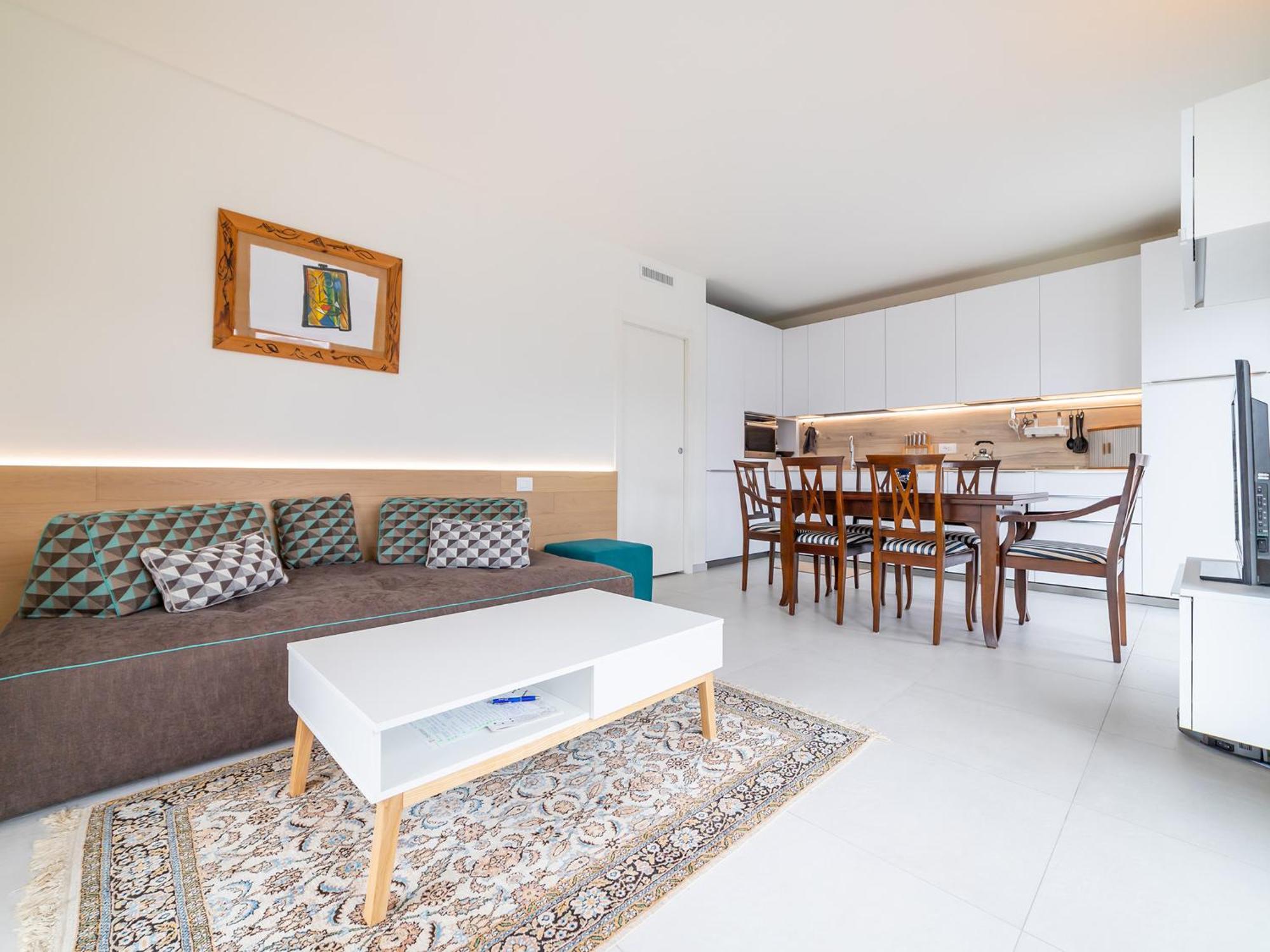 Luce Di Mare - Design Apartment With Sea View In 알라시오 외부 사진